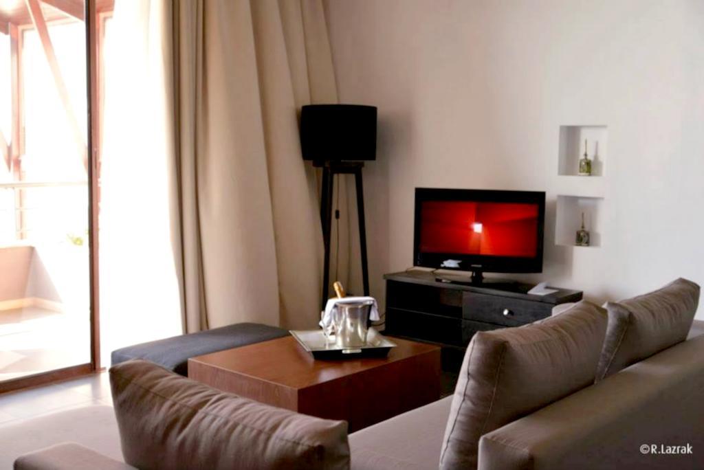 Hotel Des Arts Resort & Spa Tamarist 外观 照片