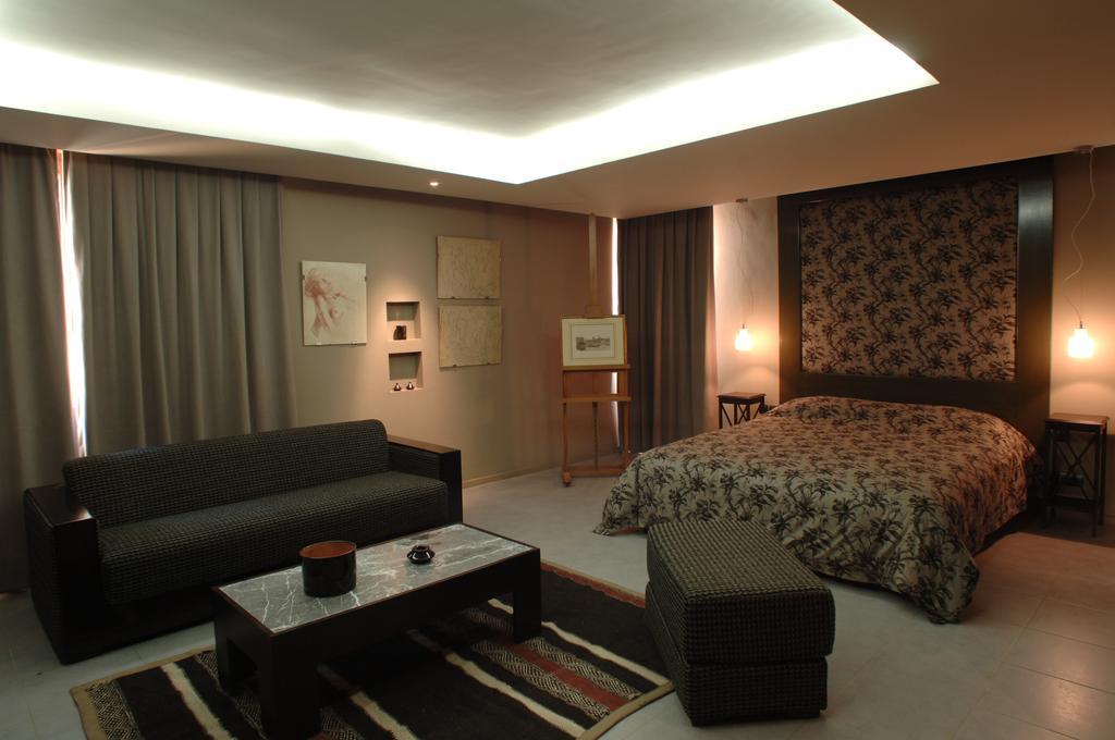 Hotel Des Arts Resort & Spa Tamarist 客房 照片